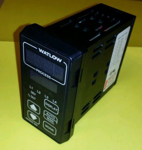 Watlow 988 Series 988B-22FD-AARR Temperature Controller Enhanced Software
