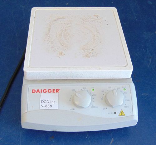 Daigger Isotemp Heated Stirrer/Hot Plate Serial# 308NO120 WORKS GOOD! S888