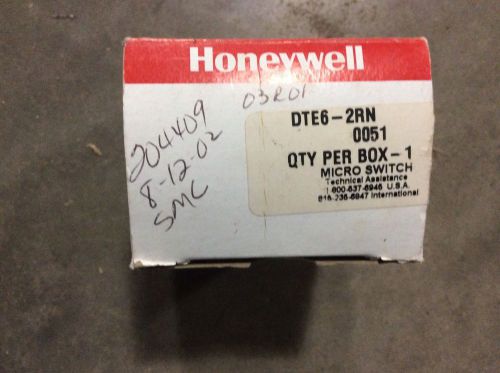Honeywell DTE6-2RN Micro Limit Switch