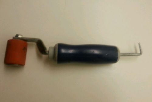MR05032 Everhard Ergonomic Silicone Seam Roller 5&#034; cushion-grip handle