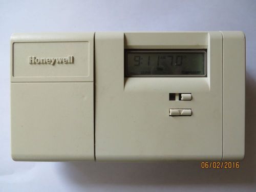 Honeywell  CT3355A1003  Programable Thermostat