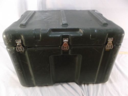 Hardigg 25inx18.5inx16in Heavy Duty Plastic Military Shock Cargo case 100110