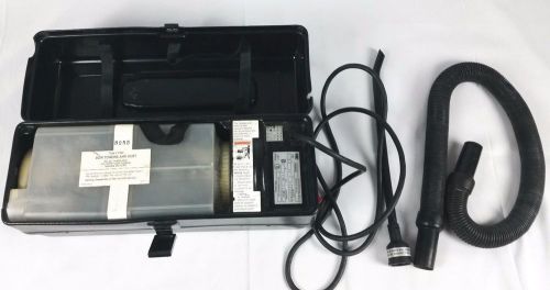 3M Electronics Service Vacuum Model 496AG  Made in USA