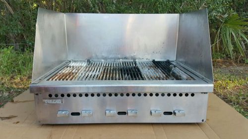 &#034; VULCAN &#034; HEAVY DUTY COMMERCIAL NATURAL GAS GRILL 36 INCHES
