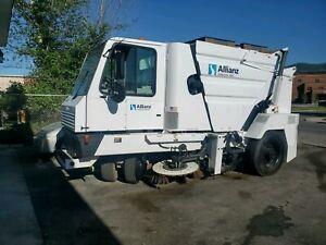 2007 ALLIANZ JOHNSTON 3000 STREET SWEEPER NO RESERVE  Everything Works perfect