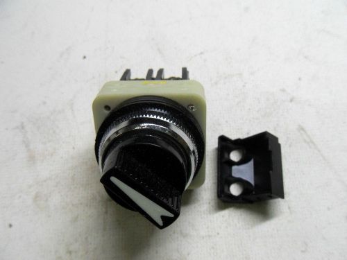 (x3-3) 1 new fuji ah30-p2b10 selector switch for sale