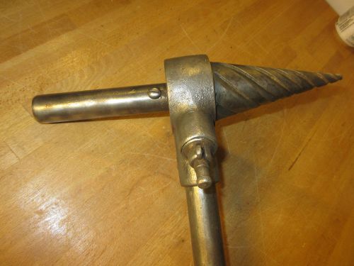 Used no. 71 ratcheting pipe reamer plumbing threading electrical hand tool for sale