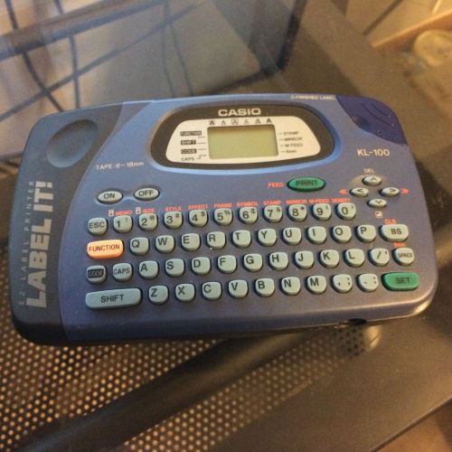 Casio Label It Label Maker Model KL-100 Portable EZ Label Printer Keyboard USED