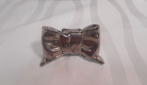 2.25&#034; Wide Porcelain Silver Bowtie Placecard and/or Recipe Holder
