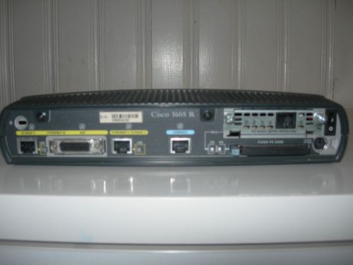Cisco Systems 1600 Series Model 1605R Wired Router With 8mb Flash Card