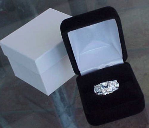 Longer BLACK VELVET Domed WEDDING ENGAGEMENT RING Deluxe Presentation Gift Box