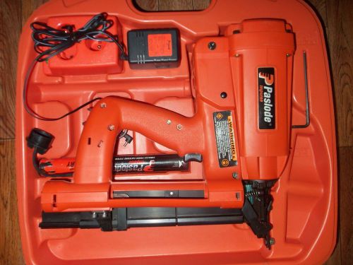&#034;mint&#034; paslode im200-s16 cordless utility stapler, 3/4&#034; to 2&#034; #900078 for sale