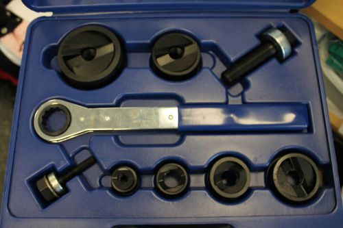Current tools 157pm 1/2&#034; to 2&#034; ratchet knockout set in case for sale
