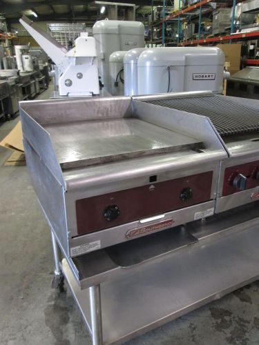 SOUTHBEND  - HDG-24 - HEAVY DUTY COMMERCIAL NATURAL GAS GRIDDLE - GREAT SHAPE -