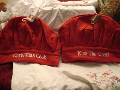 2-&#034;Christmas Cook &#034; + &#034;Kiss The Cook!&#034; Embroider Red Felt Chef Hats 11&#034; x 9&#034; NWT