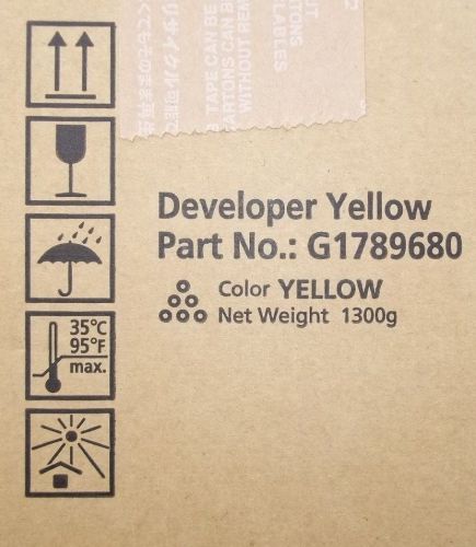 New ! Genuine Ricoh C900 C720 C900S yellow Developer G1789680