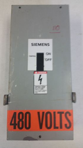 Siemens ITE Enclosed Switch E2N1S 100 Amp Type 1 No Fuse