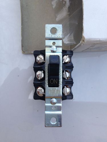 Cooper Crouse Hinds manual contactor model 7810UD