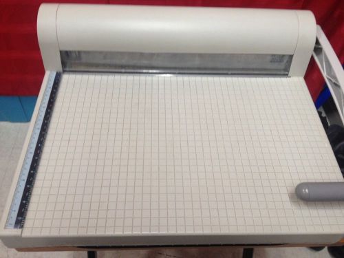 Quartet Accusafe 18 Inch Paper Cutter Trimmer Very Good Condition