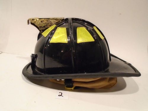 Cairns 1010 Fire Helmet Cairns Traditional Complete NFPA Compliant EXCELLENT