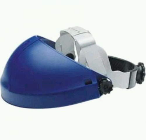 3M 82501 H8A Deluxe Blue Thermoplastic Ratchet Headgear Head Protection bump cap