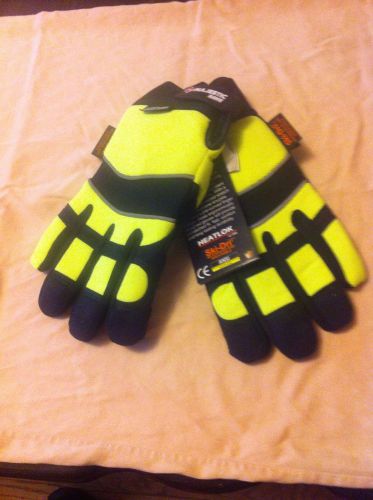 Majestic Glove Winter Hawk Waterproof Heatlok Lined Armor Skin 2145HYH Size xL
