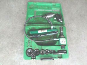 Greenlee Tool 1/2&#034;- 2&#034;  hydraulic knockout 767 pump 746 punch driver set