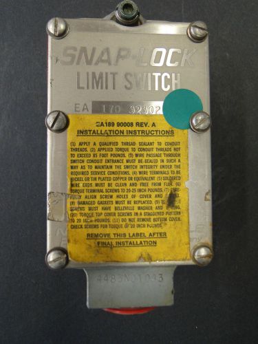 Namco snap-lock limit switch ea170 32302 for sale