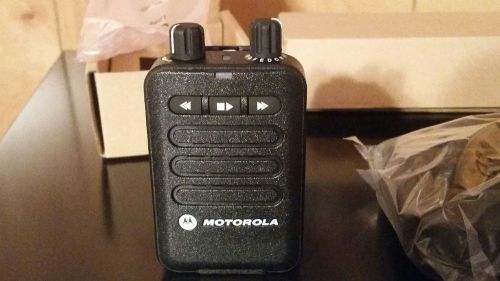 Motorola Minitor VI UHF 5 Channel Stored Voice Pager 450-486 Mhz