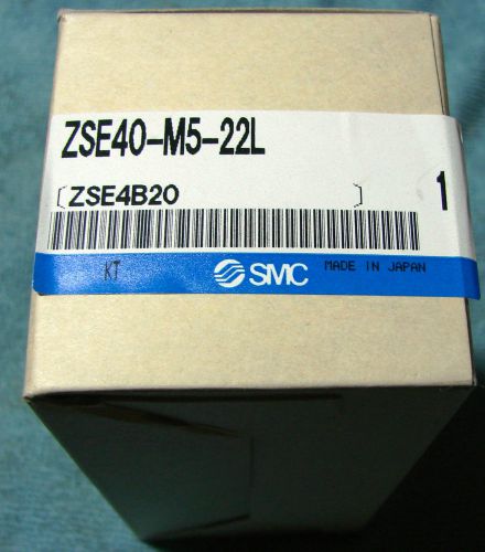 SMC ZSE40-M5-22L PRECISION DIGITAL VACUUM SWITCH NEW IN FACTORY BOX