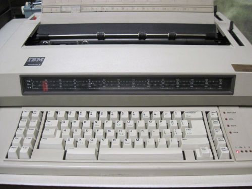 IBM Wheelwriter5  type 674X electric typewriter