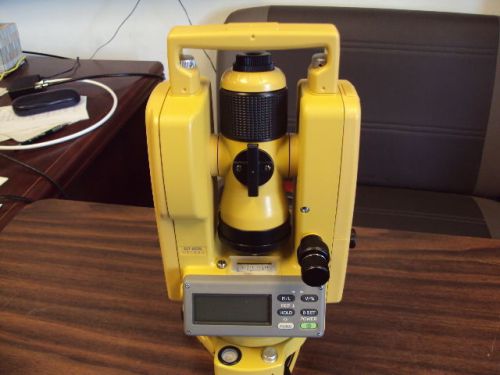 Topcon DT-205 5&#034; THEODOLITE FOR SURVEYING, CONSTRUCTION, DISCOUNTED LOW PRICE