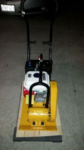 PLATE TAMPER COMPACTOR BRAND NEW
