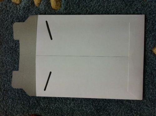 100 New 7X9 Inch Tab Locking White Stay Flat Cardboard Mailer XZ01 7X9&#034;