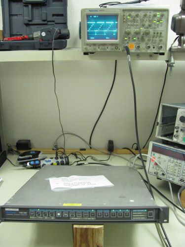TEKTRONIX TSG-300 TSG300 COMPONENT TELEVISION GENERATOR (TESTED)