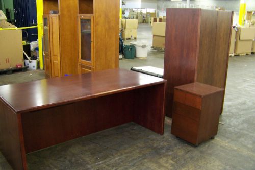 Beautiful Office Outfit with Wardrobe, Deck and File cabinet