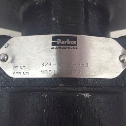 Parker (commercial) Gear Pump Model: 324-9110-353/Serial: N0512-2006