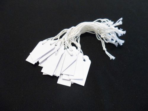 Swing Tags, Extra Small White Recycled, 1000 pcs, 35 mm L x 15mm W, code STXSMWH