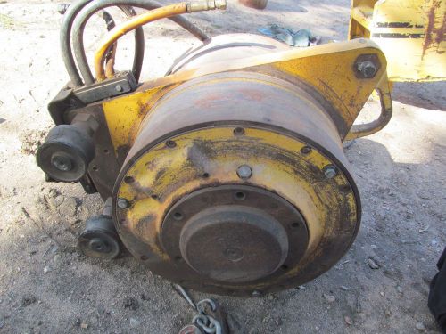 Wacker rt820 walk behind trench roller compactor parts rear drum wheel for sale
