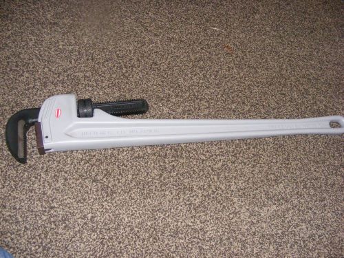 NEW REED MFG HEAVY DUTY 36&#034; PIPE WRENCH