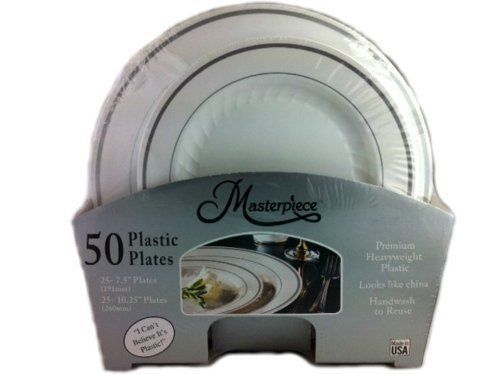 Masterpiece &#034;i cant believe its plastic&#034; 50 pc plates (includes 25-7.5&#034; plates a for sale