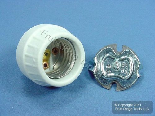 Leviton Porcelain Lamp Holder Strap Mount Medium Light Socket 8871