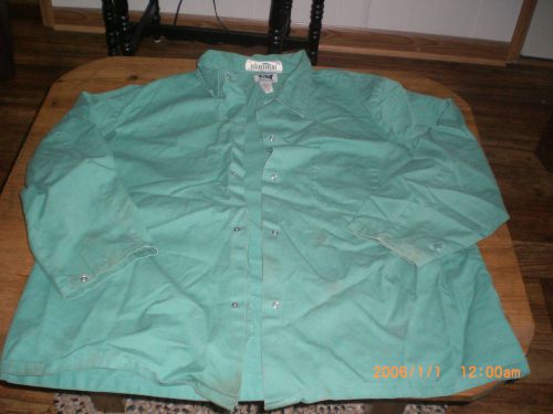 Bulwark welding jacket used,size xx-large bulwark classic,100% cotton for sale