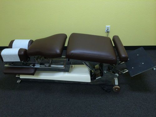 Lloyd HyLo Chiropractic Table