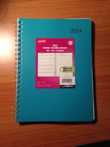 New Staples 2013 2014 2015 Weekly / Monthly Planner December - January 14 Months