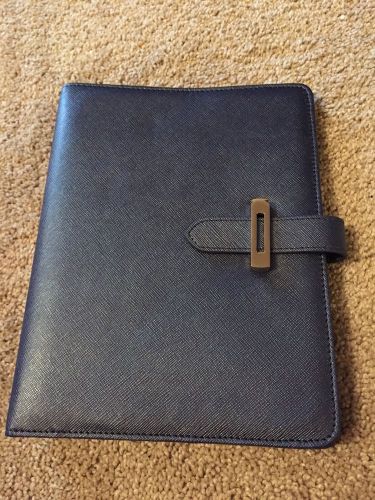 Franklin Covey New Lucca 1 Inch Classic Binder