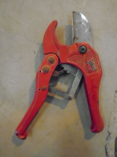 ORBIT 1/2 INCH - 1 INCH PVC PIPE CUTTER USED AS IS FREE SHIPPING IN USA
