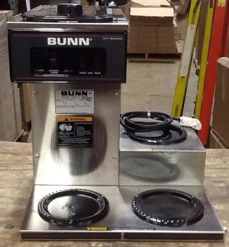 BUNN STAINLESS STEEL TRIPLE BURNER COFFEE BREWER MODEL VP17-3