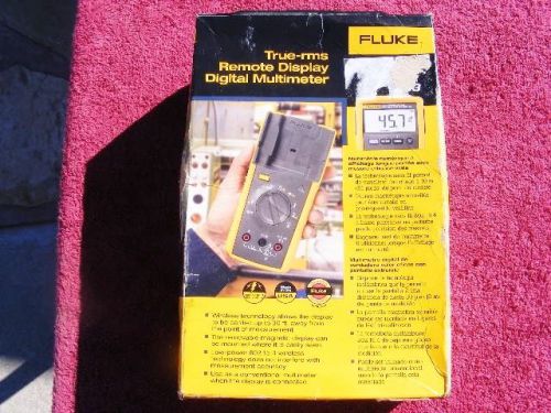 Fluke 233 *mint!* true rms &#034;remote display&#034; multimeter in factory box! for sale