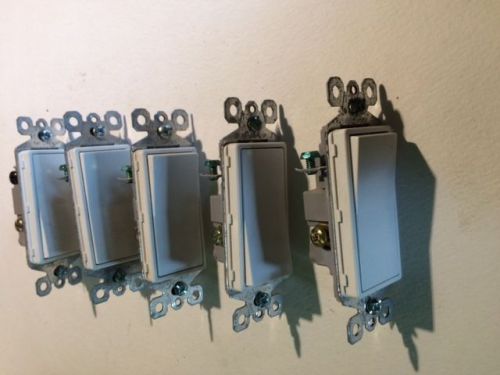 Pass &amp; Seymour Decorator Switch 3 way Model TM873-W lot of 5 switches